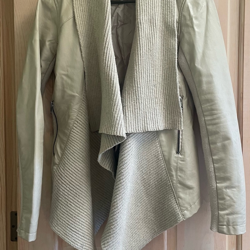 Cavalini Cream Leather Jacket Structured Tailored Design